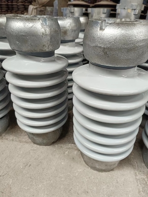 Kern-Stations-Posten-Isolator-Licht Gray Glazed Customized Size ANSI TR-208 festes