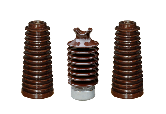 Höhe 12.5kN Browns 381mm Porzellan-Posten-Isolatoren für Electric Power-Verteilung