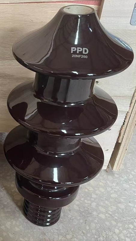 20NF250 Brown glasierte Transformator-Porzellan LÄRM 42531 Standard Soem mit Büschen bepflanzend