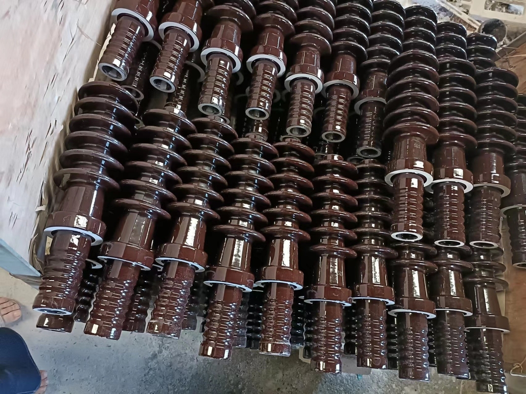Transformator-Porzellan-Buchse Brown ESEL Öl Iecs 60168 glasierte koreanischen Markt 150kV