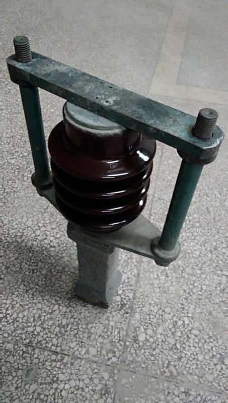 Metallhaltige Klassen-feste Kern-Posten-Isolatoren Iec-11KV