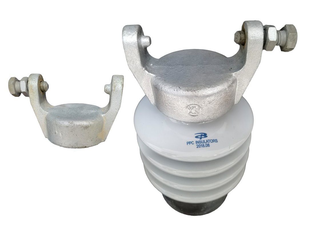 Spröde Porzellan-Antilinie Posten-Isolator Iecs 60168 hellgrau