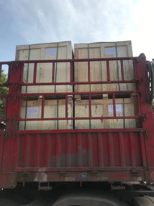 Porzellan-Buchse DIN42531 Brown im Transformator 20NF250