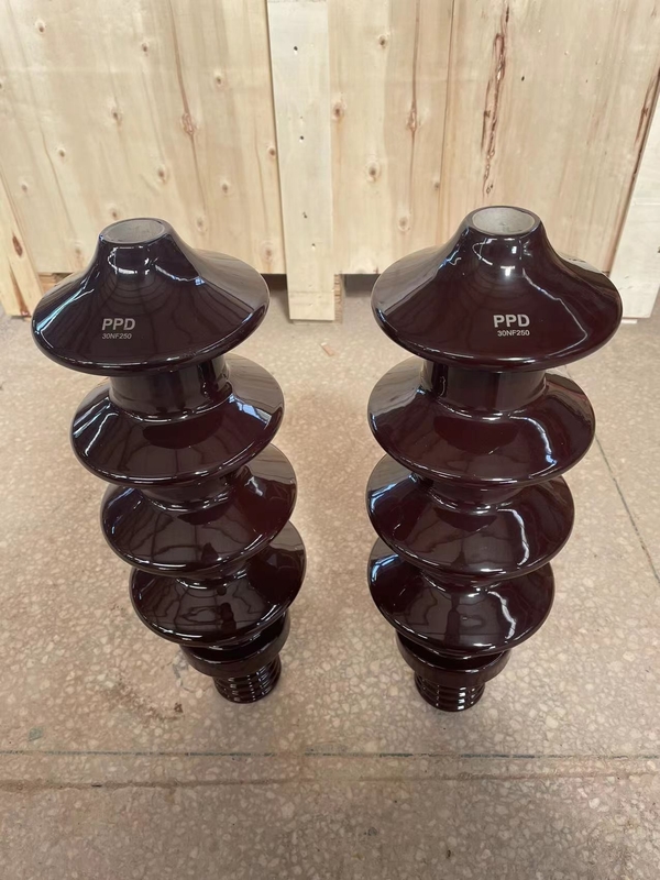 LÄRM glasierte Standard-30kV 250A Transformator-Porzellan-Buchse mit Brown