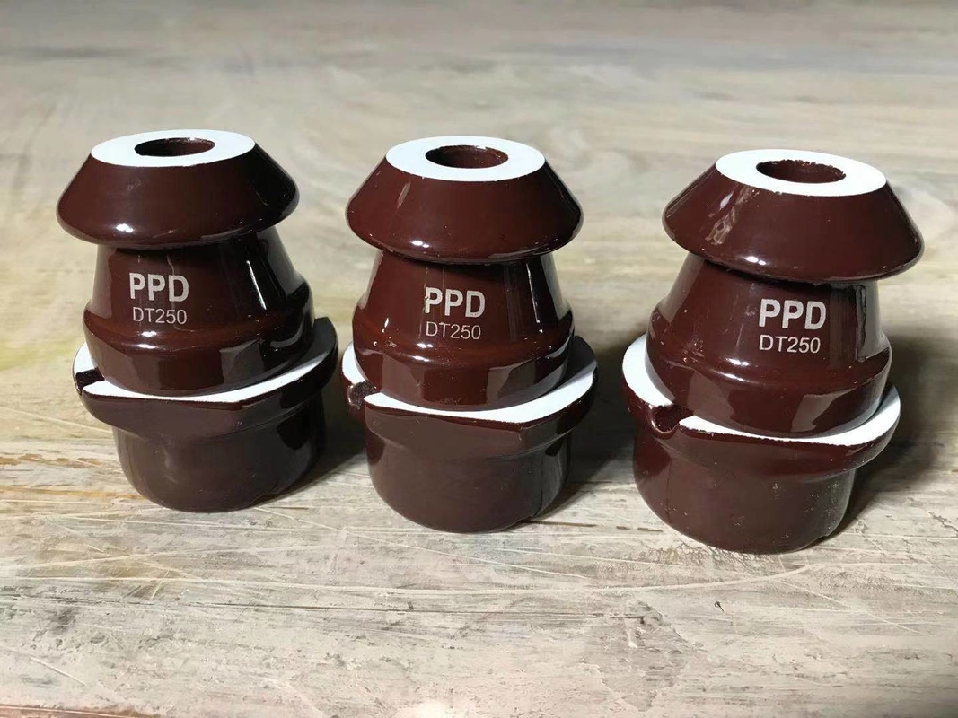 LÄRM 1kV 250A Porzellan-Transformator-Buchse Brown färben Soem verfügbar
